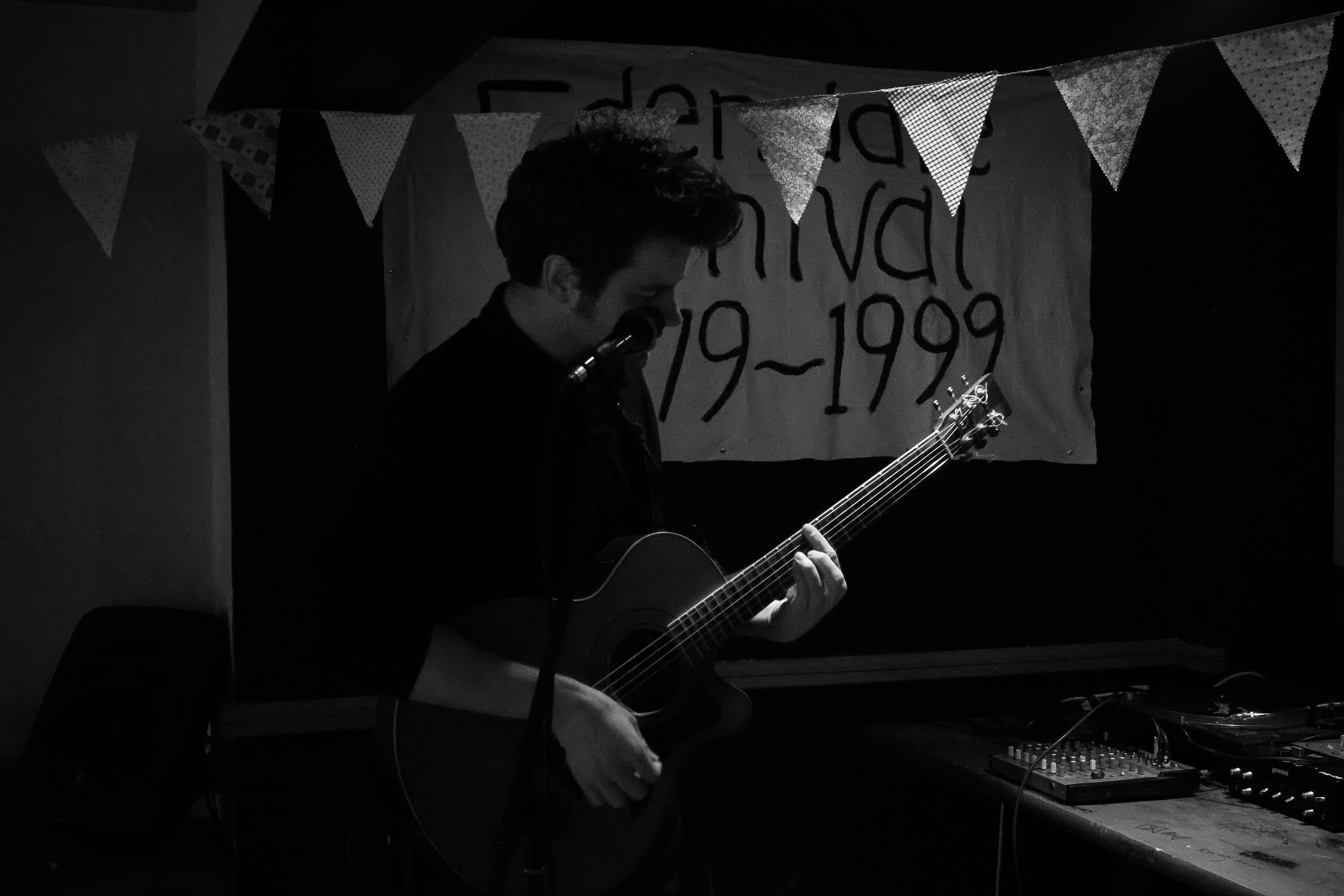 deanlilleyjohnnybenderlaunch-13