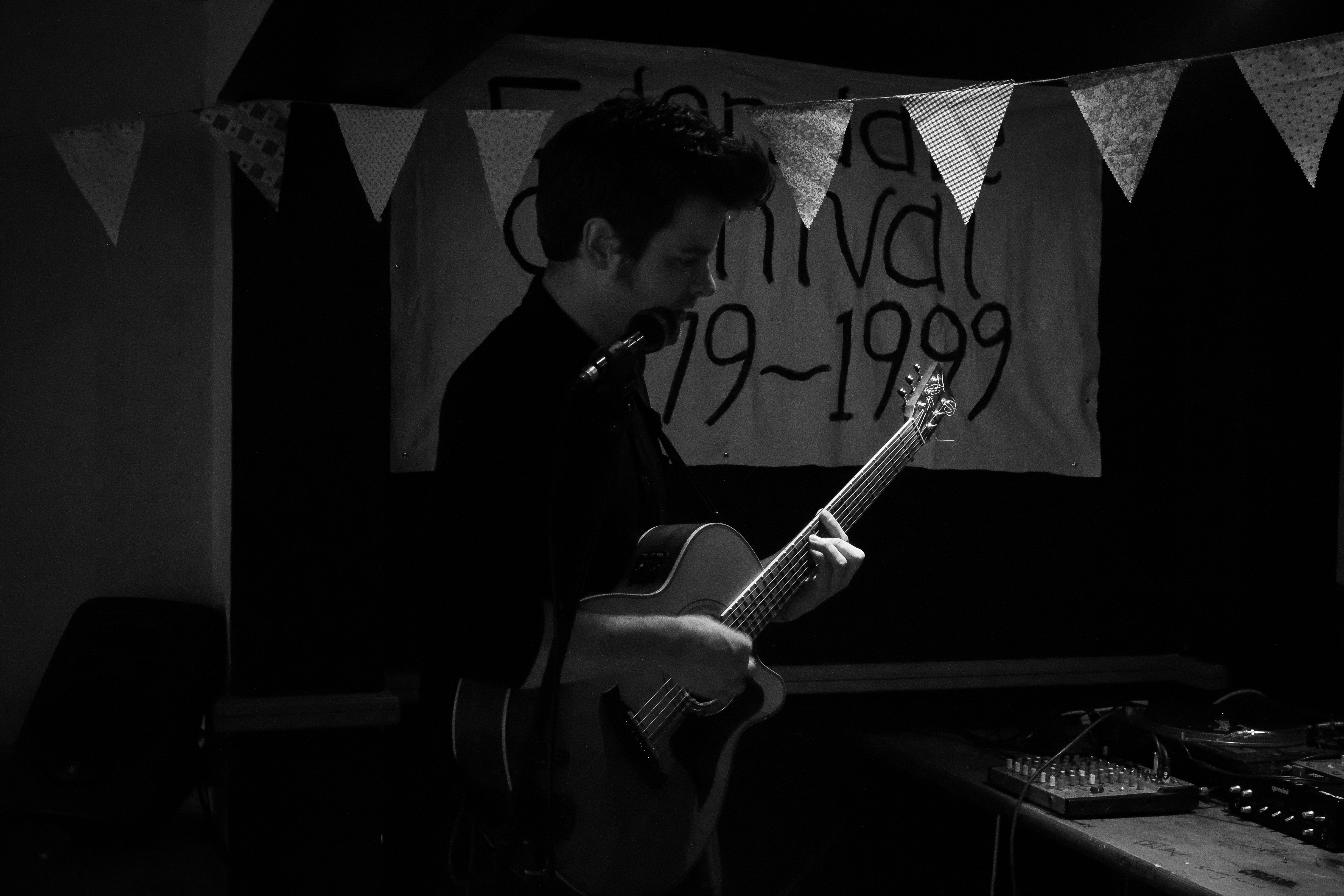 deanlilleyjohnnybenderlaunch-14