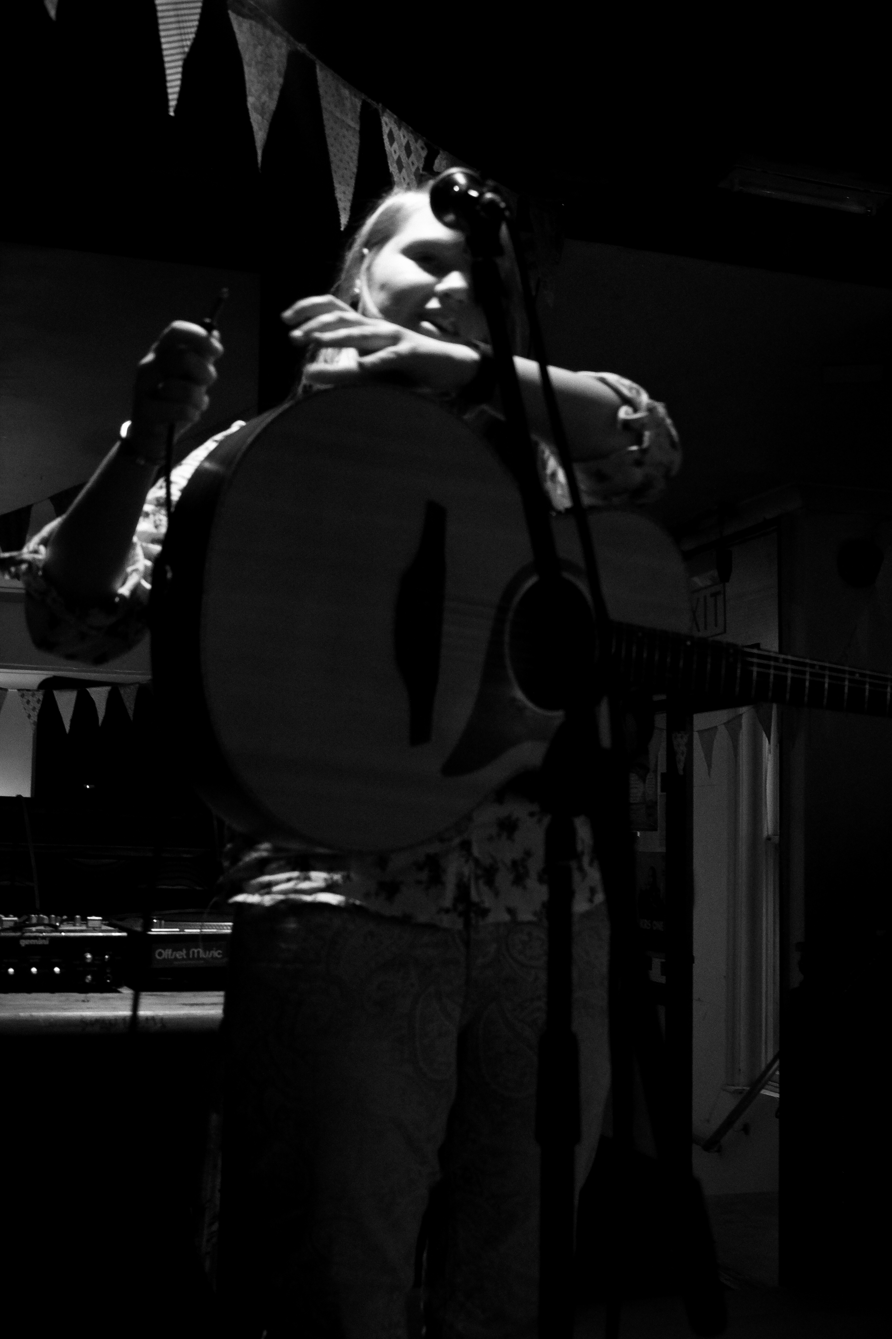 deanlilleyjohnnybenderlaunch-28